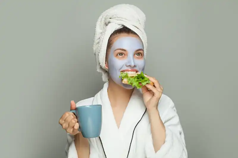 برای روشن شدن پوست صورت چه بخوریم؟